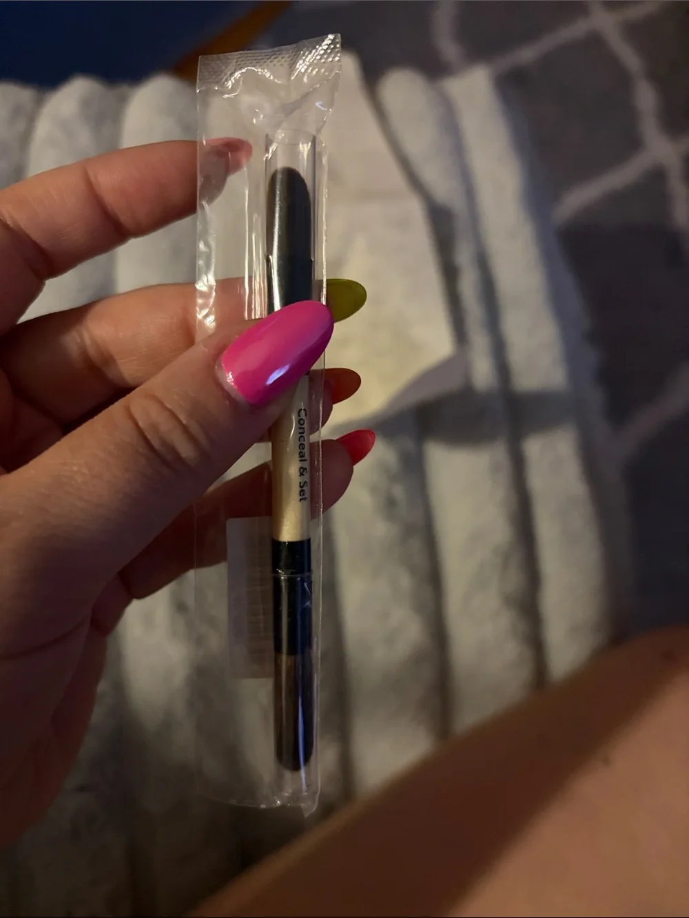 Bobbi Brown Dual-Ended Conceal & Set Pencil